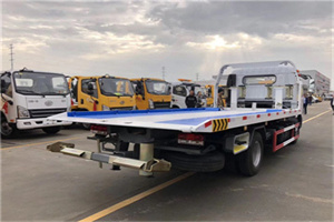 陇川汽车救援补胎